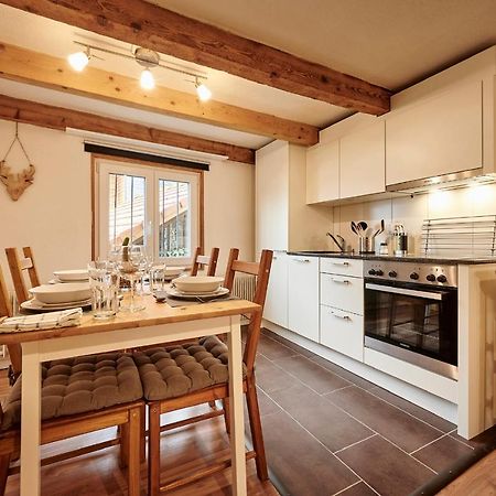 Lakeside Tiny House Brienz ブリエンツ エクステリア 写真